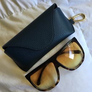 AUTHENTIC Loewe Tortoiseshell Filipa Sunglasses